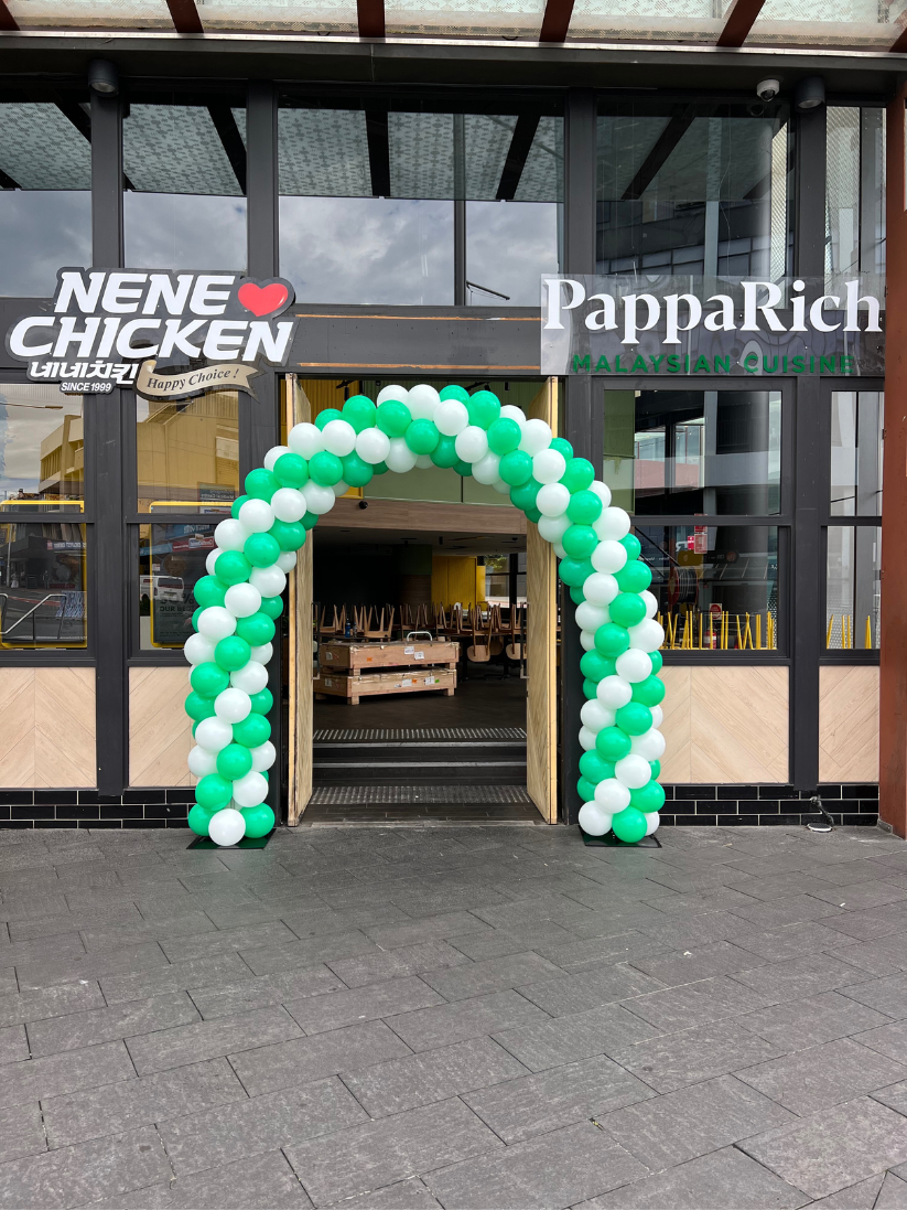 Balloon Arch Display