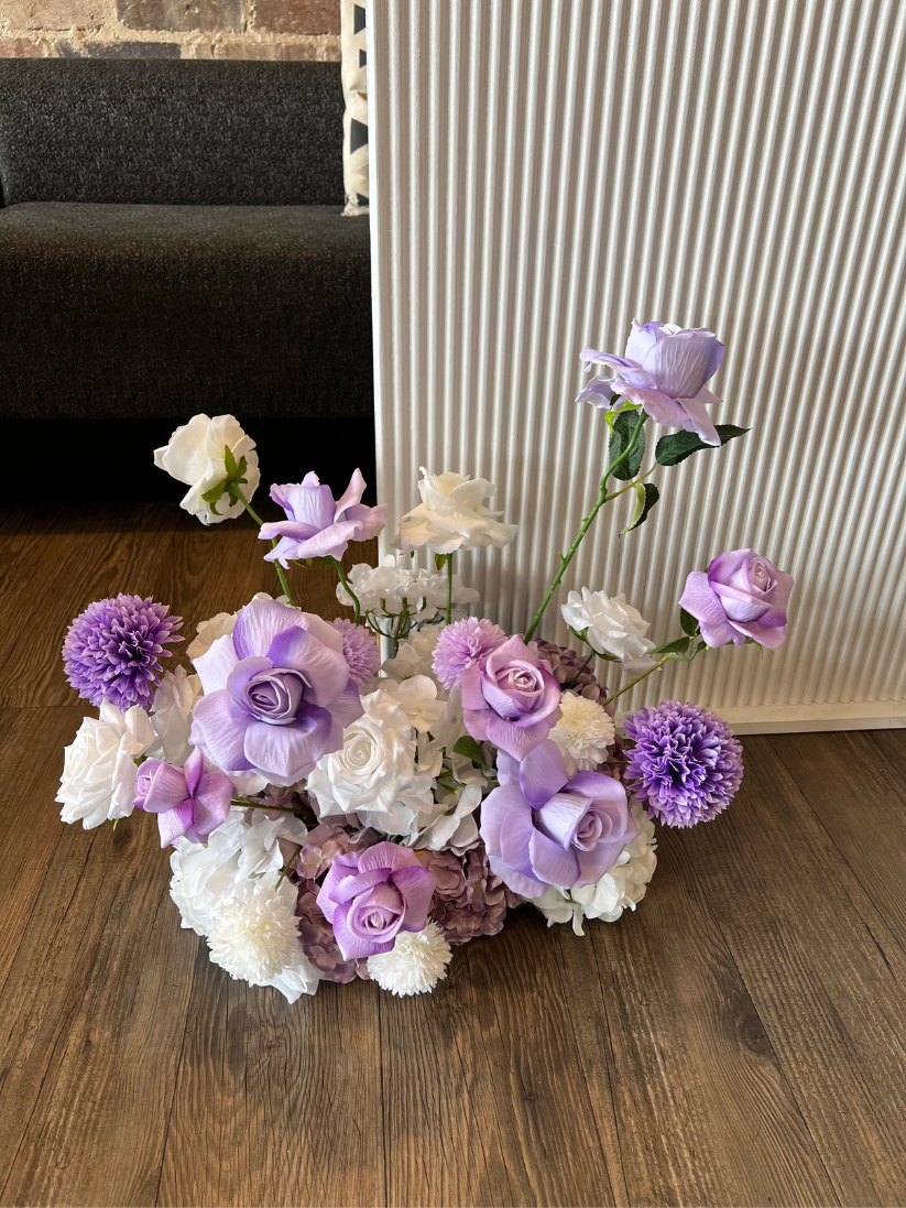 White Ripple Backdrop Floral Package